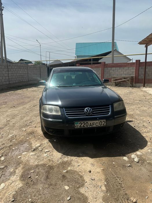 Машина хорошая ишё едет