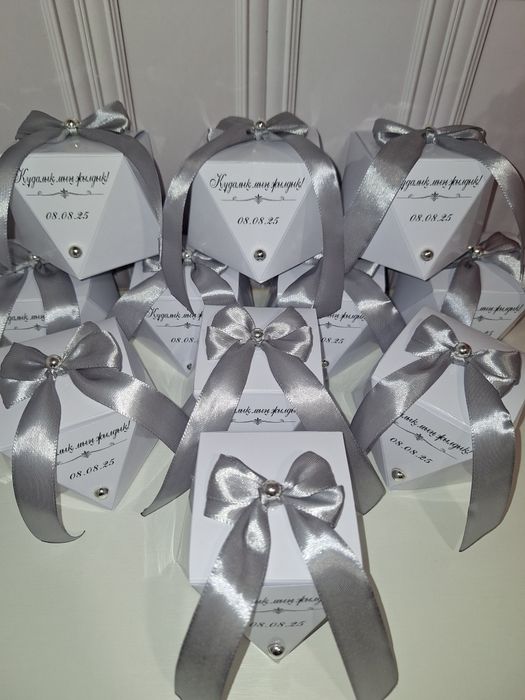 Бонбоньерки тойбастар