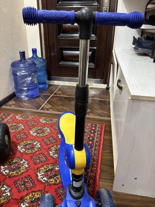 Samokat sotuvda srochna sotaman