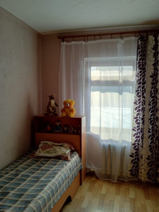 Продаю отдельно стоящий дом в городе