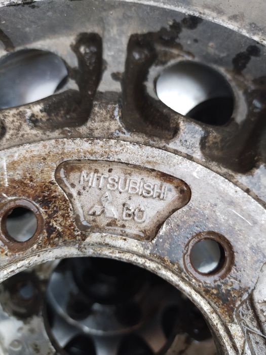 Диски на Делику R 15