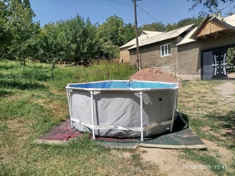 Choʻmilish uchun basen zor tel qilaveraslar korib olaslar yoqsa tel te