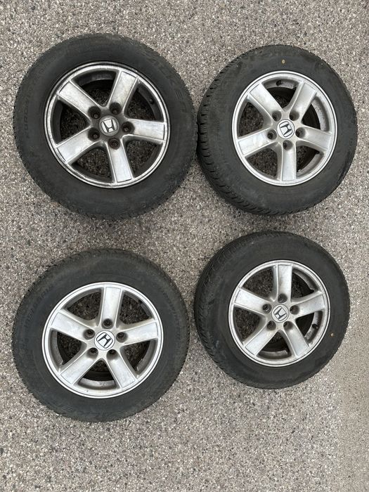 15” Алуминиеви оригинални джанти за Хонда със зимни гуми Фалкен