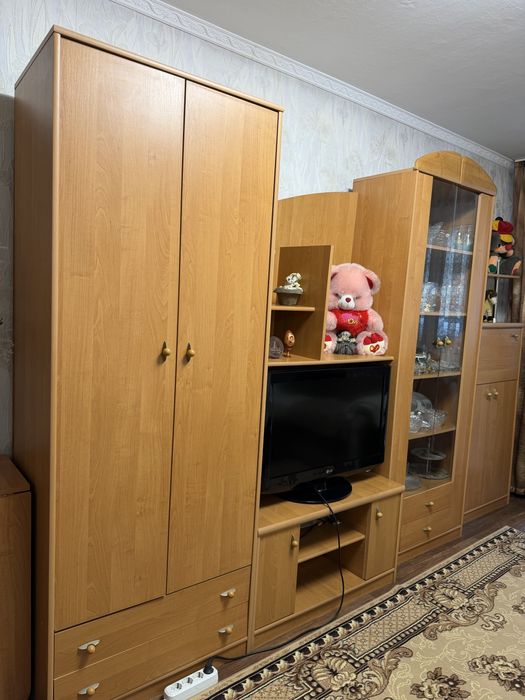 Продам шкаф стенку