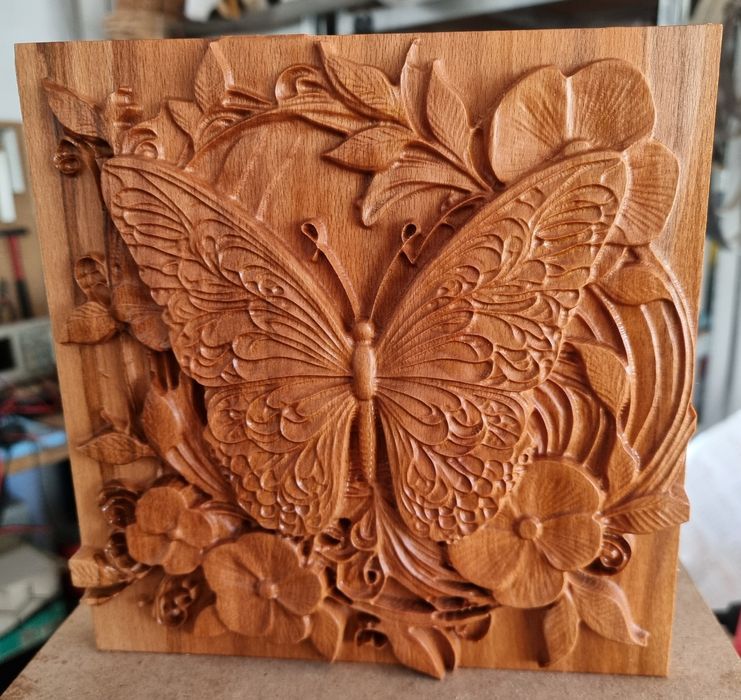 Дърворезби материал бук