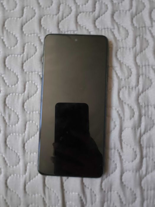 Продавам Xiaomi MI 10T Lite 5 G 128 GB в отлично състояние