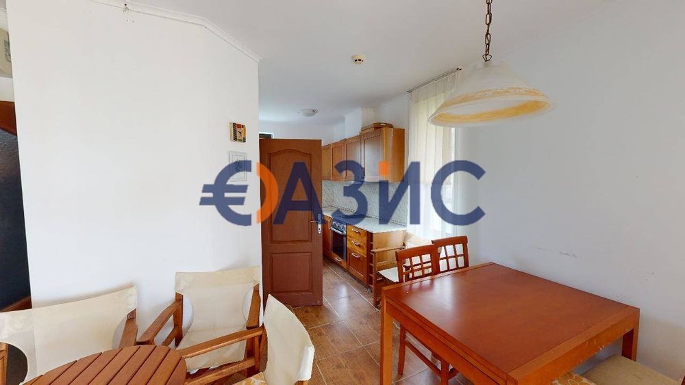 Продава се Тристаен апартамент в с. Кошарица, Област Бургас - 130 кв.м за 993 €/кв.м - Снимка #5