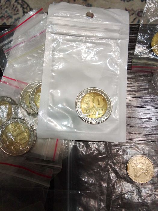 Монеты разные цена договорная