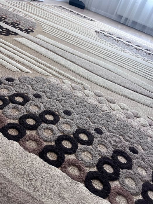 Продается ковер в идеальном состоянии!