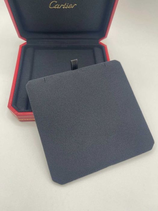 Cutie pre-owned pentru bratara , lantisor sau bijuterii Cartier