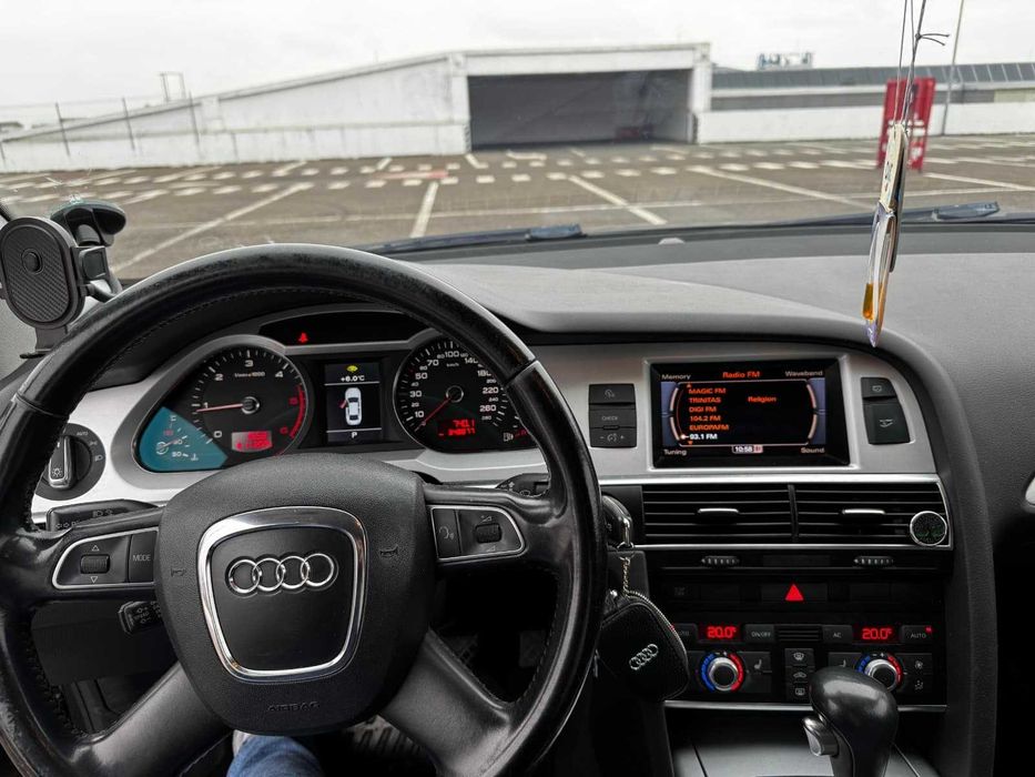 Audi A6 S-line Sedan