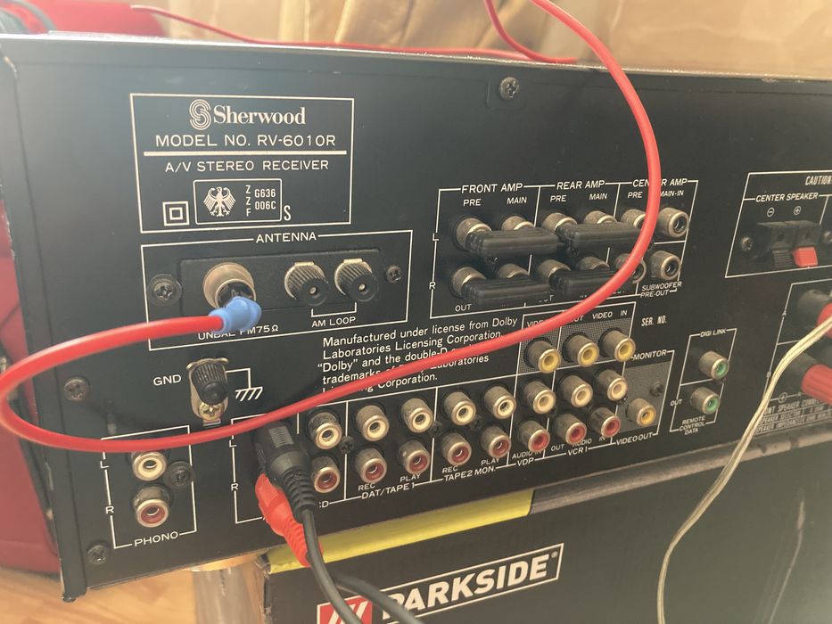 Усилвател Scherwood