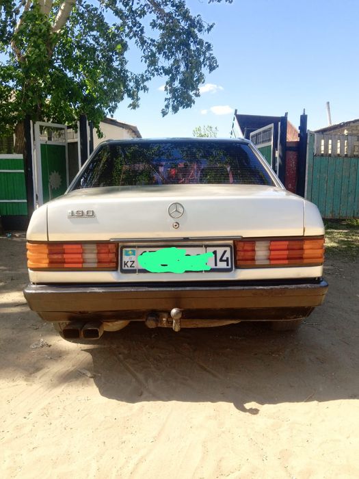 Мерседес w201 190