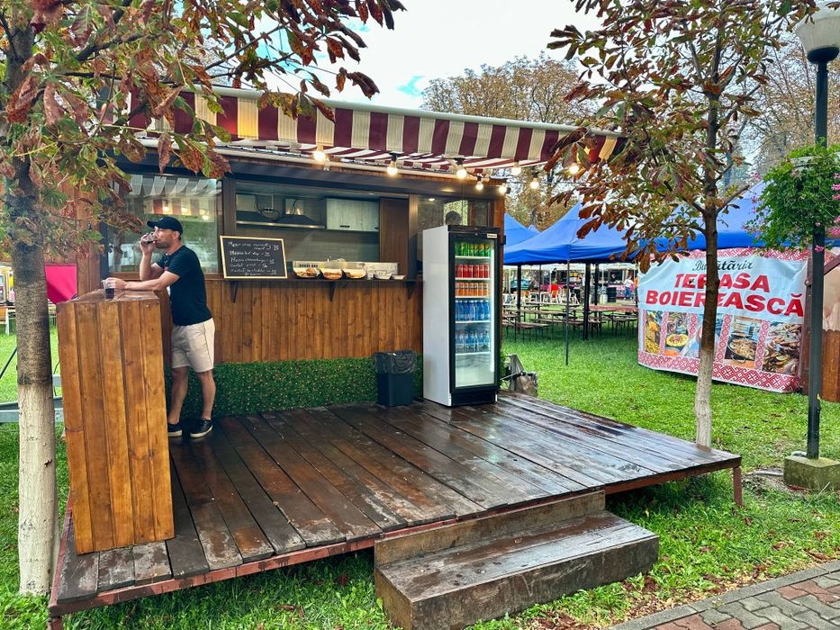 Rulota Fast-Food de vânzare -Afacere mobilă gata de pornit!