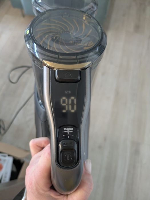 Aspirator Philips Speedpro Max Aqua plus NOU