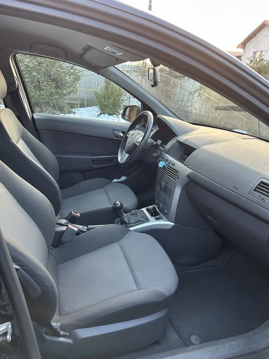 Opel astra h 2012