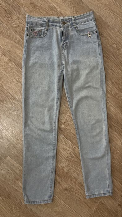 Джинсы, шорты, брюки