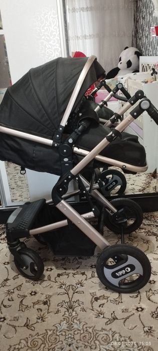 Продается детская коляска