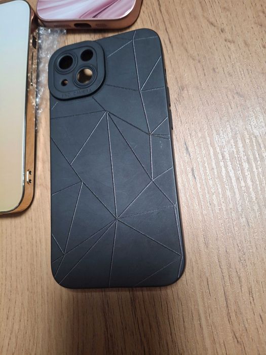 iPhone 13 кейсове