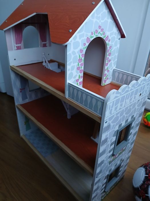 Къщичка за кукли