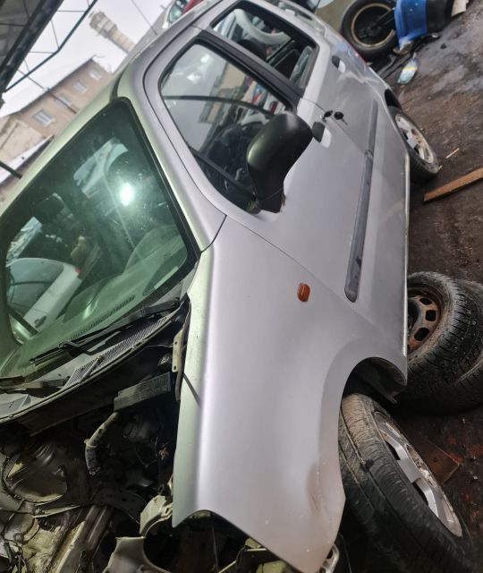 Kit ambreiaj Opel Agila prima generatie