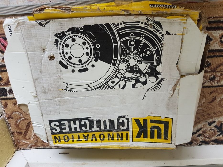 415023810 originala  LUK , volanta pentru Ford Mondeo 3  , 2 L diesel