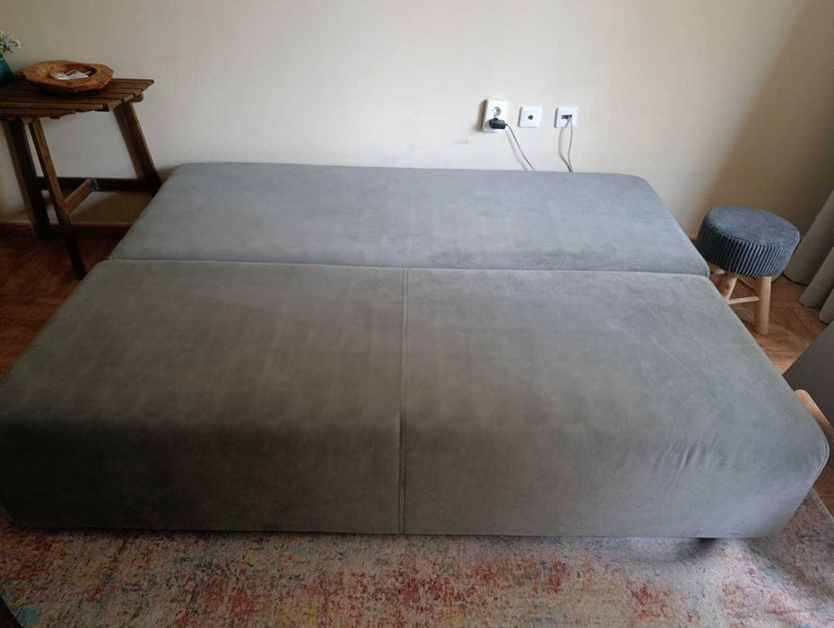 Диван с функция за спане