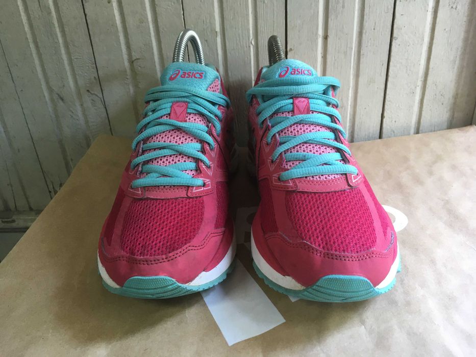 ''ASICS Gt-2000 4''оригинални маратонки 38.5 номер