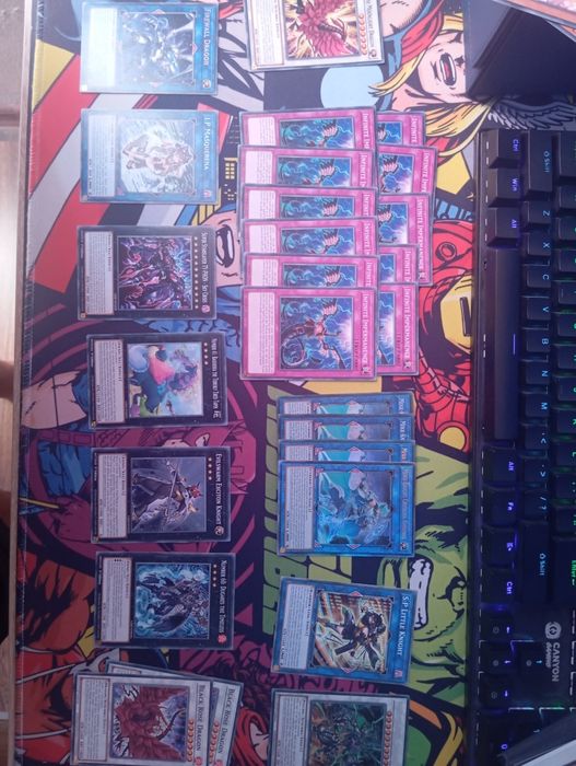 Yu-gi-oh! Стейпъли и мета карти