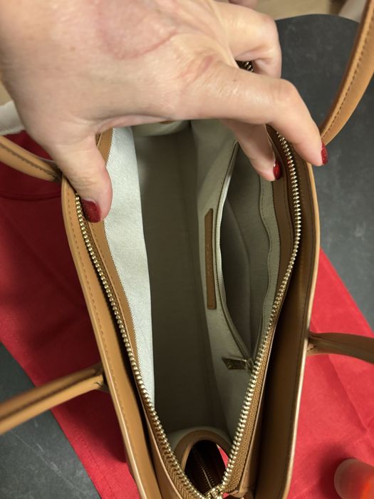 Vand geanta dama Furla