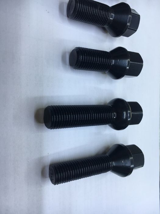 Болты колесные на Мерседес, БМВ, Ауди