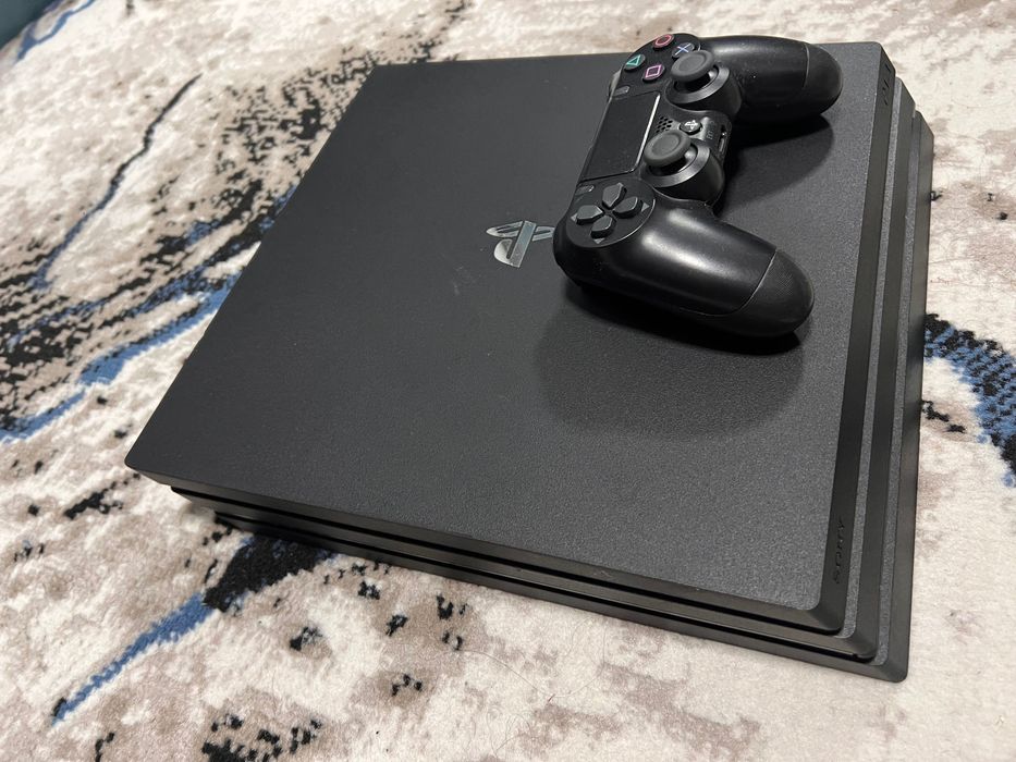 PlayStation 4 pro 1 tb