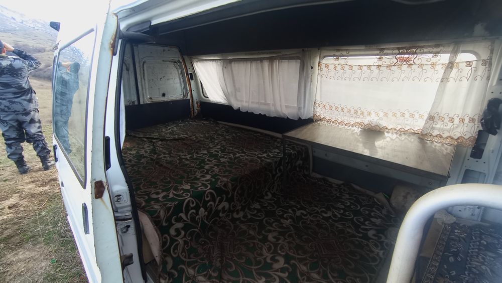 Жилой вагон на колёсах