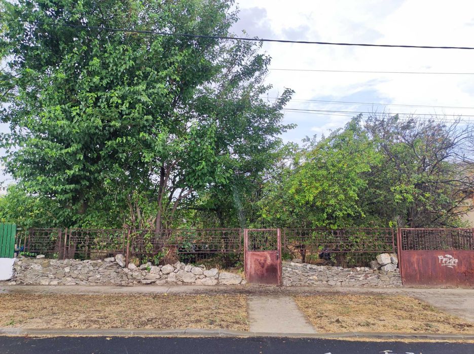 Teren intravilan Corbu 1.157 mp, front stradal 14 m, strada principală