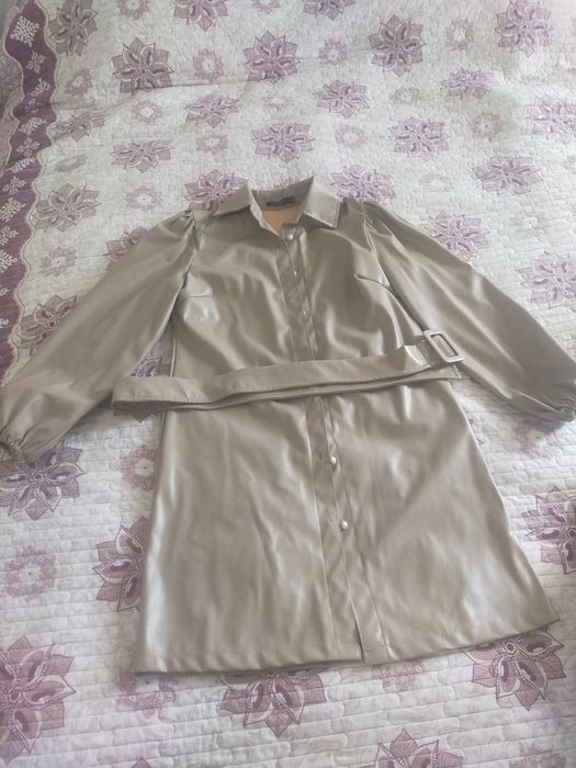 Продаю кожаные платья