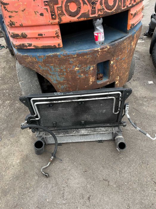 Радиатор BMW 5-serie 2003