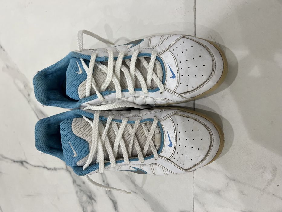 Дамски маратонки Nike