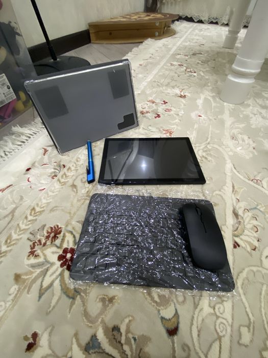 Планшет samsung tab.