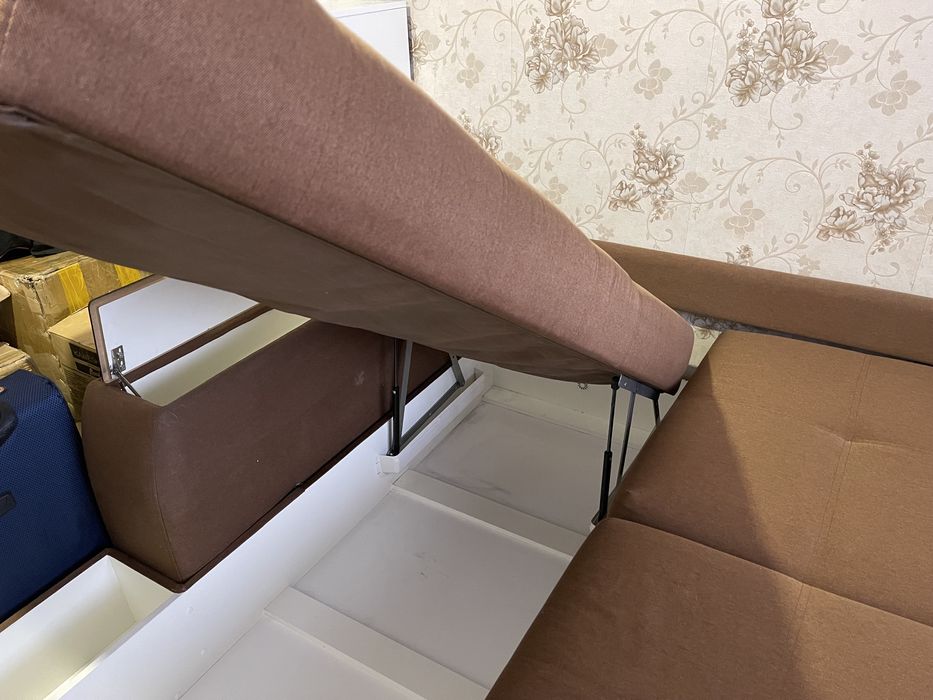 Продам диван раскладной