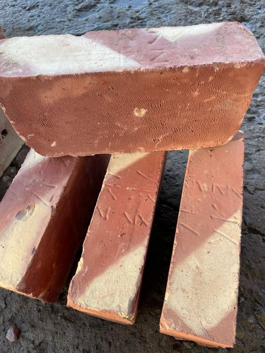 Кирпич керамический одинарный полуторный