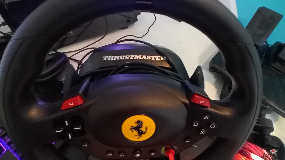 Volan de gaming thrustmaster