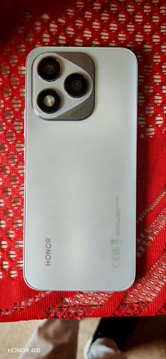 Honor  400  lite