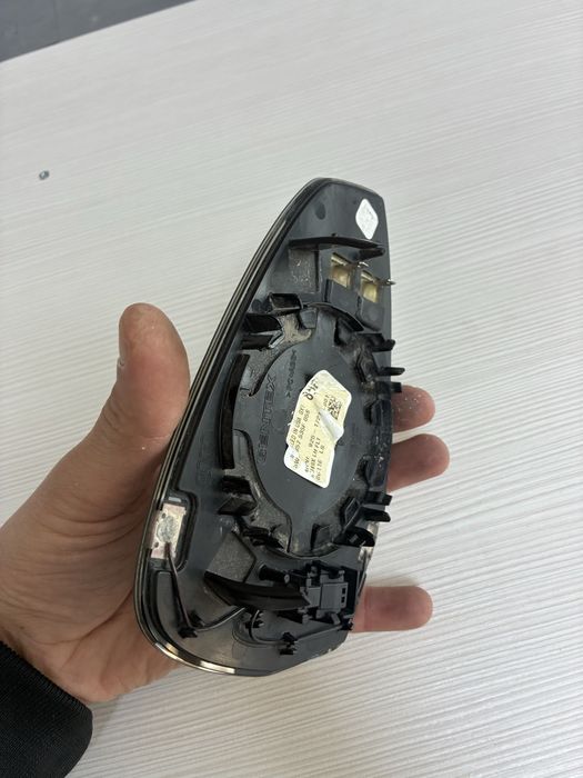 Странично огледало за Audi B9 - ляво