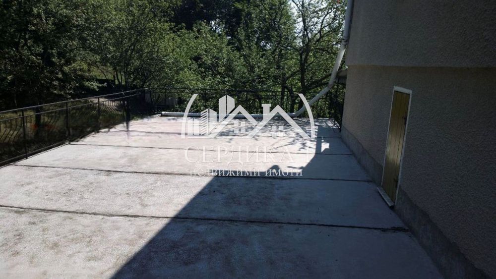 Продава се Къща в с. Лялинци, Област Перник - 300 кв.м за 255 €/кв.м - Снимка #9
