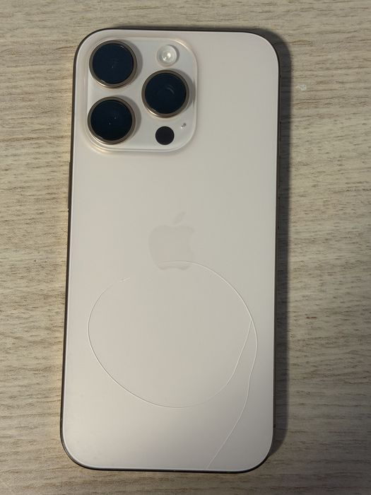 iPhone 16 Pro, 256GB, Desert Titanium
