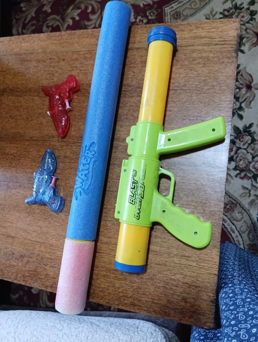 Продам игрушки для отдыха на воздухе