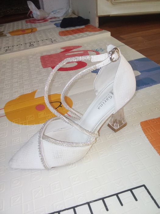 Каблук каблук каблук каблук