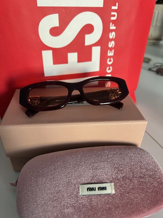 Продаются солнцезащитные очки