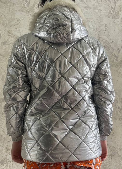 Qishgi kurtka sifatli