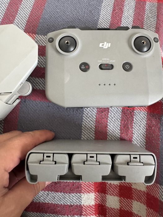 Дрон dji mini 2se